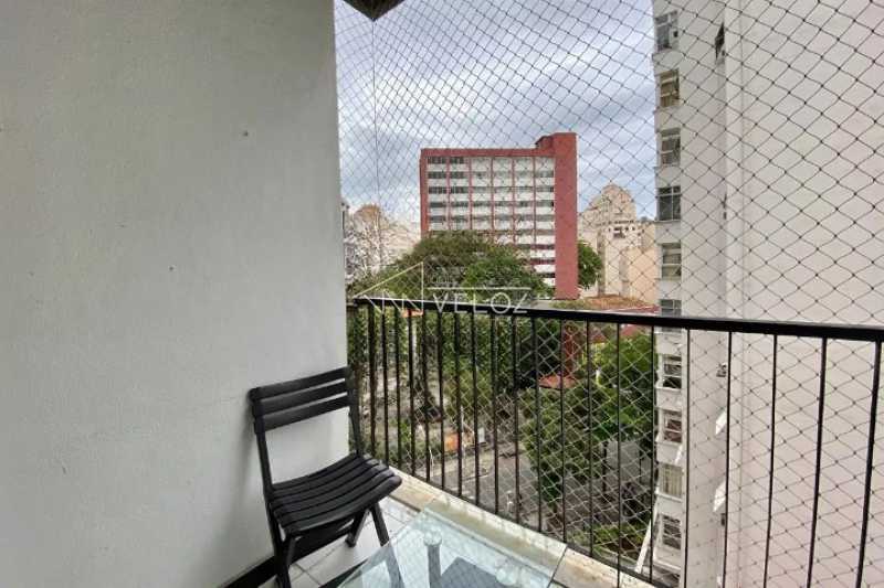 Apartamento à venda com 2 quartos, 65m² - Foto 8