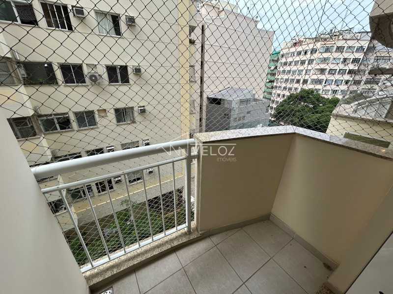 Apartamento à venda com 2 quartos, 84m² - Foto 11