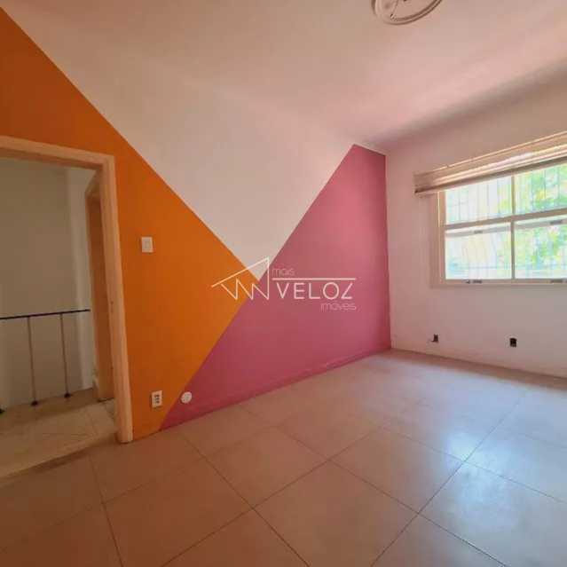 Casa à venda com 6 quartos, 250m² - Foto 18