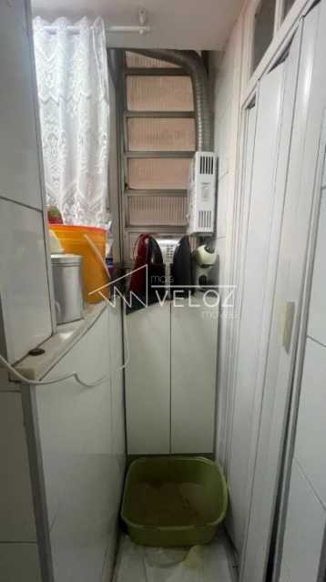 Apartamento à venda com 2 quartos, 70m² - Foto 13