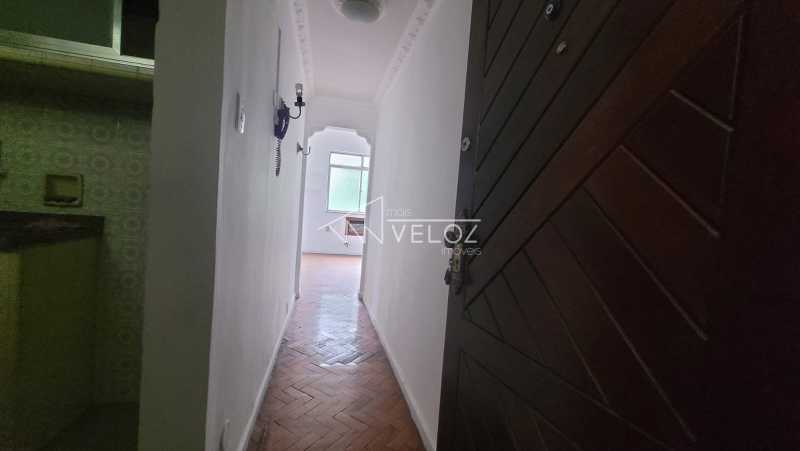 Apartamento à venda com 1 quarto, 39m² - Foto 1