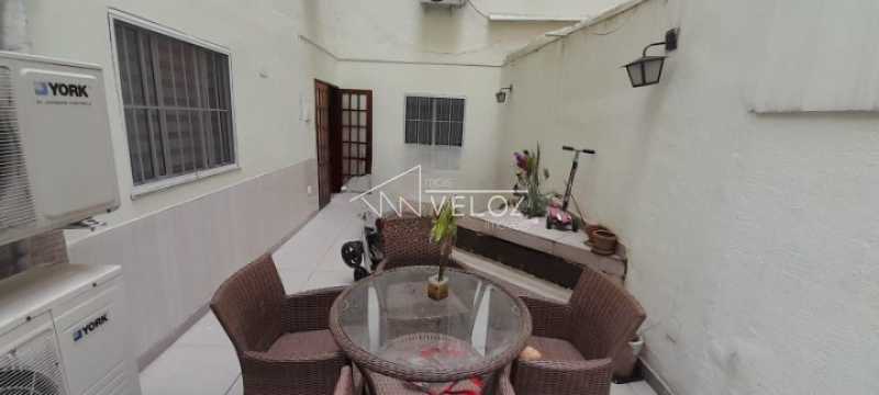 Apartamento à venda com 2 quartos, 95m² - Foto 20