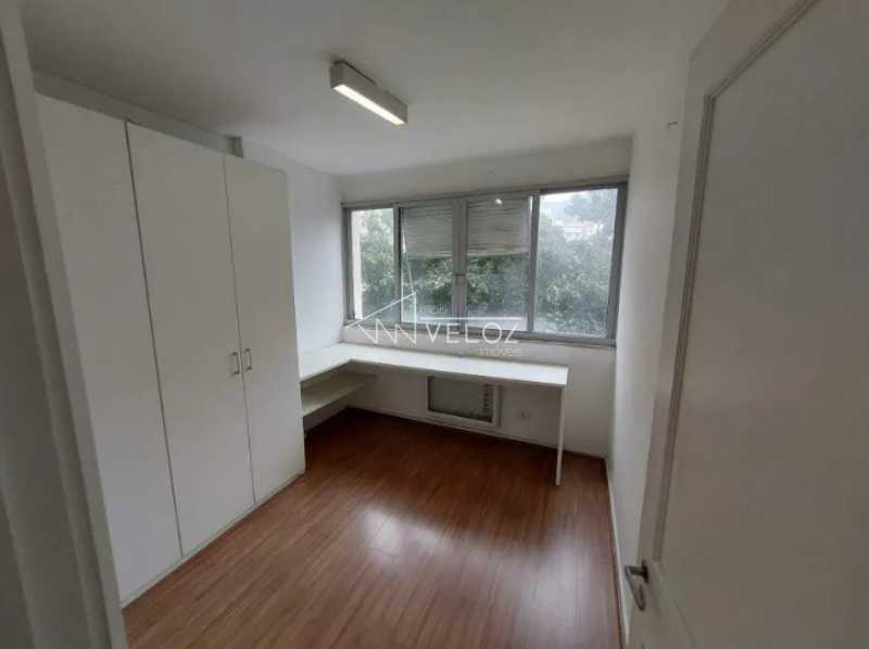 Apartamento à venda com 3 quartos, 100m² - Foto 4