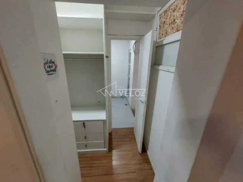 Apartamento à venda com 3 quartos, 100m² - Foto 13