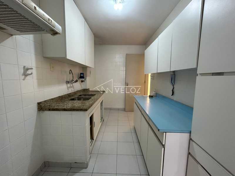 Apartamento à venda com 3 quartos, 97m² - Foto 16