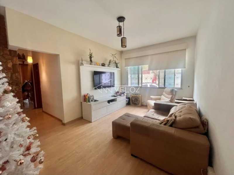 Apartamento à venda com 3 quartos, 80m² - Foto 1