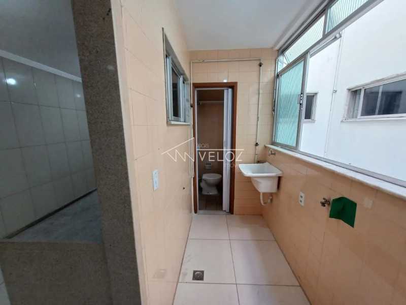 Apartamento à venda com 2 quartos, 67m² - Foto 12