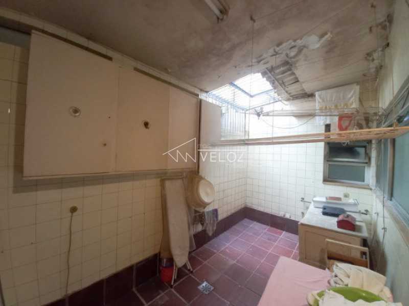 Apartamento à venda com 4 quartos, 207m² - Foto 13