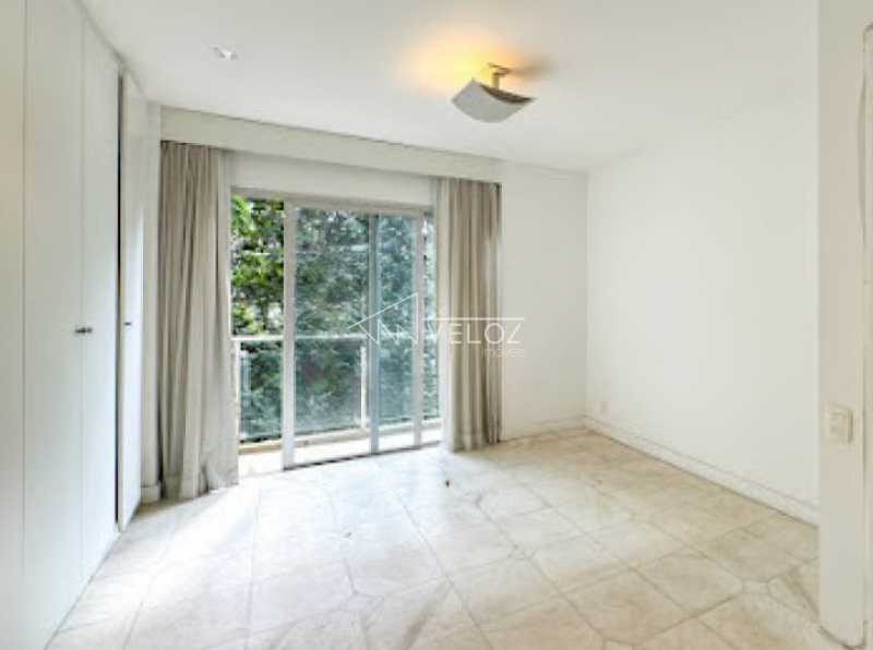 Apartamento à venda com 4 quartos, 235m² - Foto 12