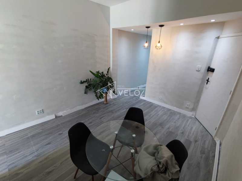 Apartamento à venda com 1 quarto, 42m² - Foto 3