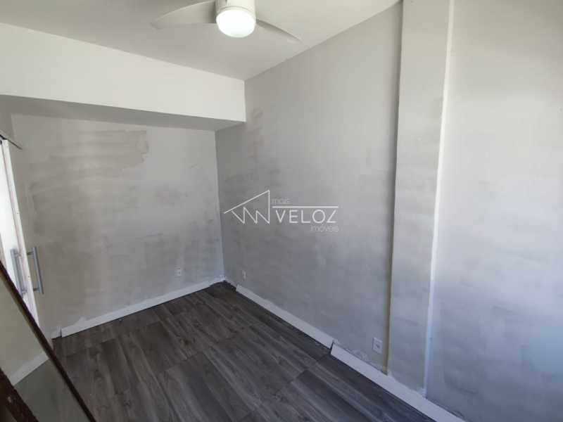 Apartamento à venda com 1 quarto, 42m² - Foto 10