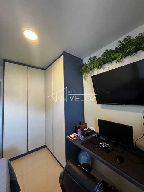 Apartamento à venda com 2 quartos, 78m² - Foto 5