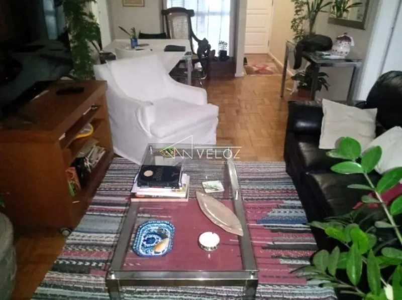 Apartamento à venda com 1 quarto, 51m² - Foto 9