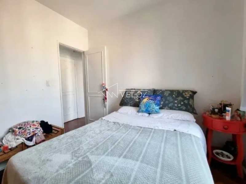 Apartamento à venda com 2 quartos, 77m² - Foto 9