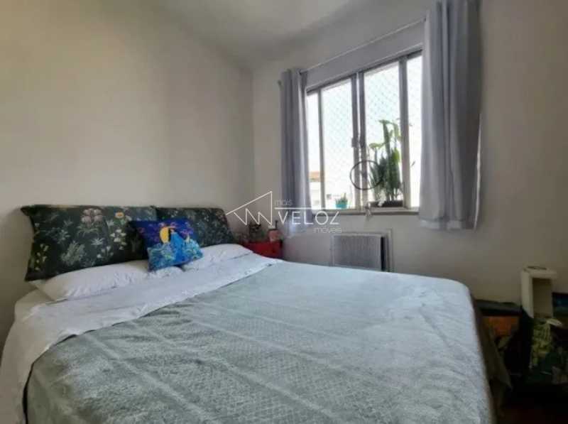 Apartamento à venda com 2 quartos, 77m² - Foto 10