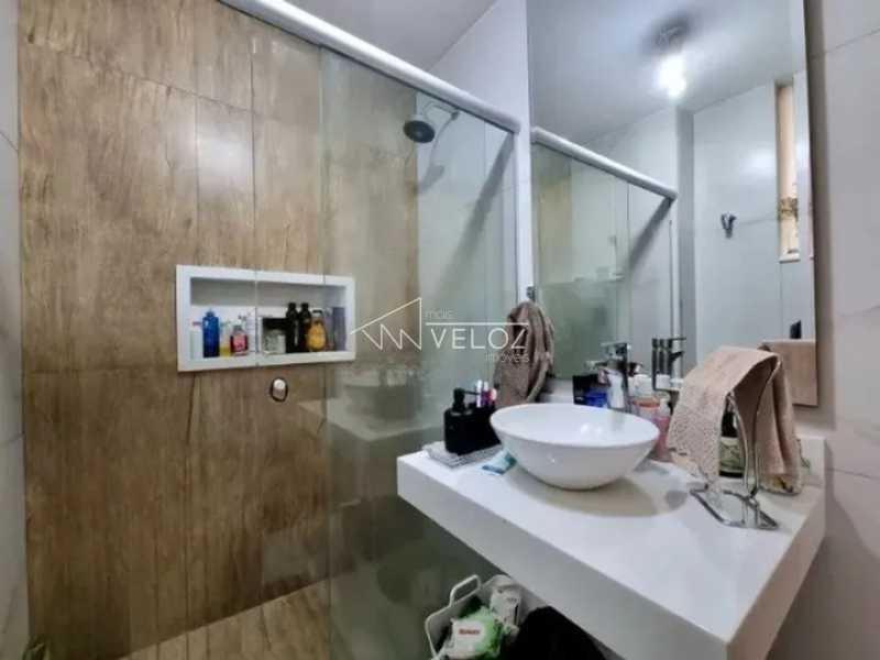 Apartamento à venda com 2 quartos, 77m² - Foto 11