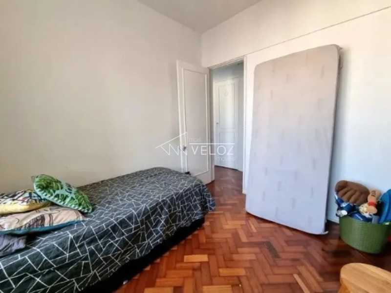 Apartamento à venda com 2 quartos, 77m² - Foto 15