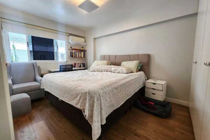 Apartamento à venda com 2 quartos, 70m² - Foto 10