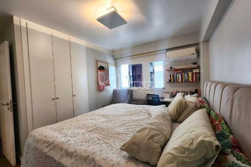 Apartamento à venda com 2 quartos, 70m² - Foto 13