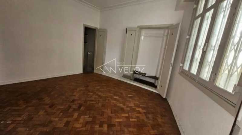 Apartamento à venda com 3 quartos, 117m² - Foto 5