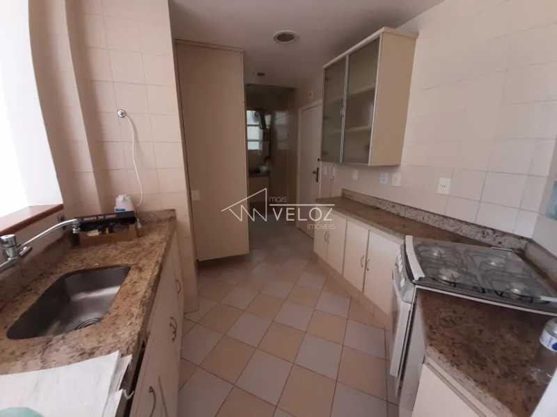 Apartamento à venda com 2 quartos, 60m² - Foto 15