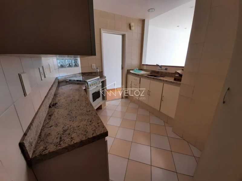 Apartamento à venda com 2 quartos, 60m² - Foto 14