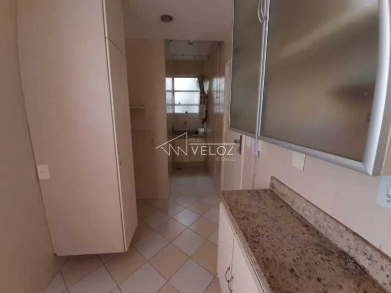 Apartamento à venda com 2 quartos, 60m² - Foto 13