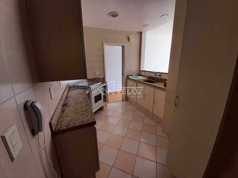 Apartamento à venda com 2 quartos, 60m² - Foto 16