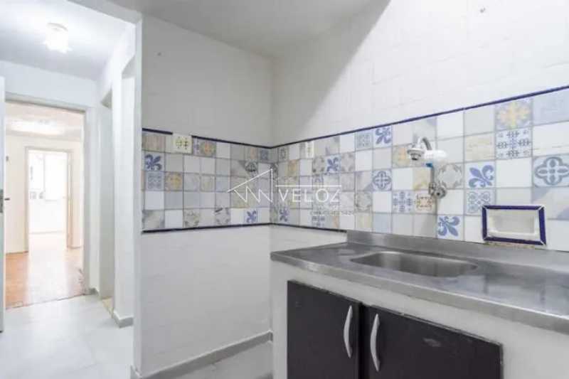 Apartamento à venda com 1 quarto, 58m² - Foto 12