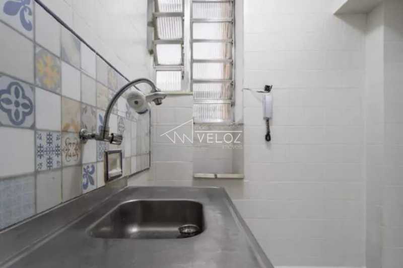 Apartamento à venda com 1 quarto, 58m² - Foto 15