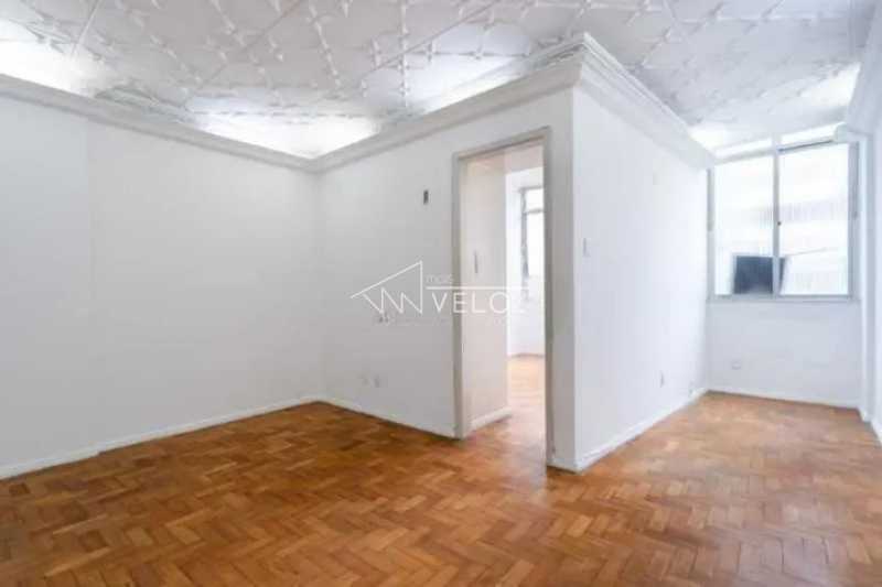 Apartamento à venda com 1 quarto, 58m² - Foto 2