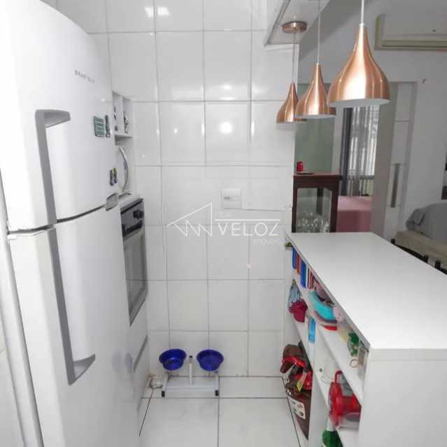 Apartamento à venda com 2 quartos, 42m² - Foto 12