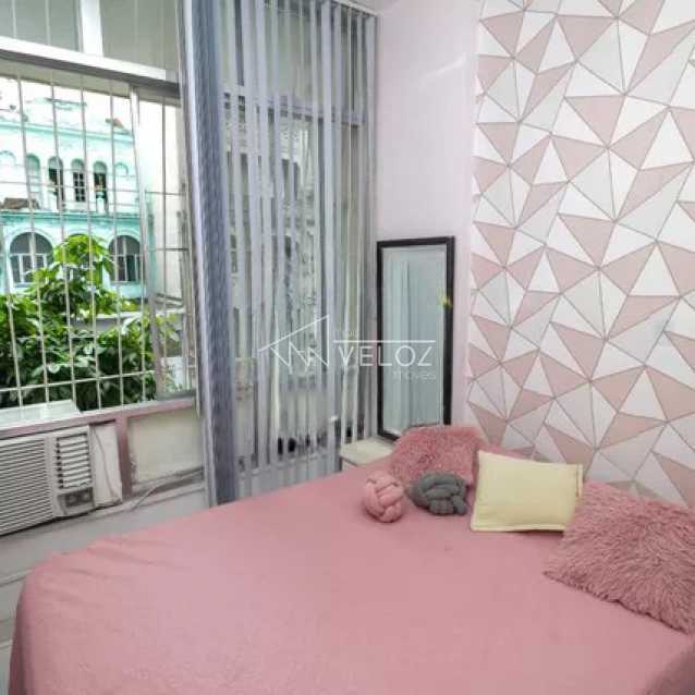 Apartamento à venda com 2 quartos, 42m² - Foto 11