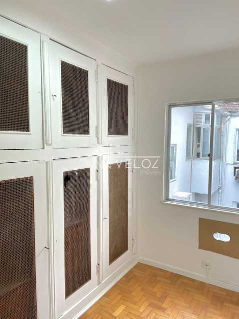 Apartamento à venda com 2 quartos, 66m² - Foto 12