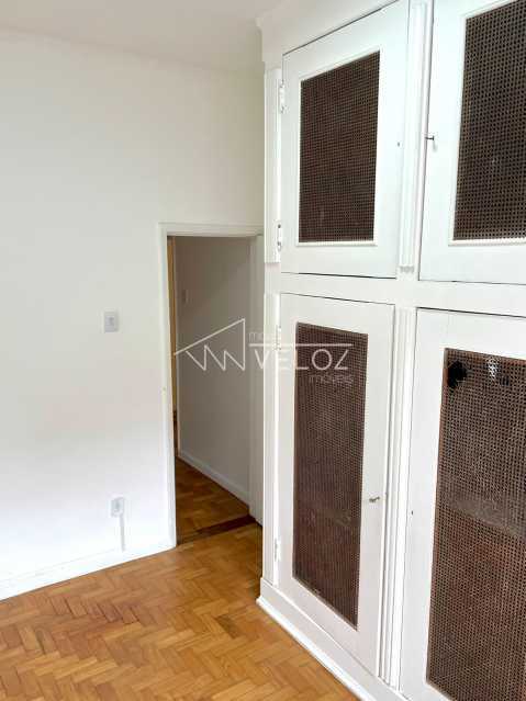 Apartamento à venda com 2 quartos, 66m² - Foto 13