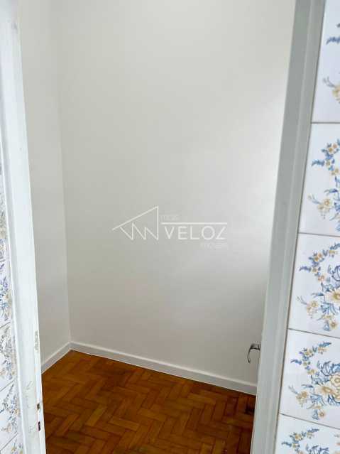 Apartamento à venda com 2 quartos, 66m² - Foto 20