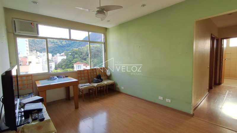 Apartamento à venda com 2 quartos, 63m² - Foto 1