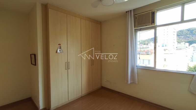 Apartamento à venda com 2 quartos, 63m² - Foto 9