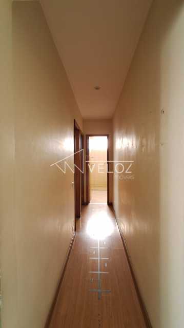 Apartamento à venda com 2 quartos, 63m² - Foto 2