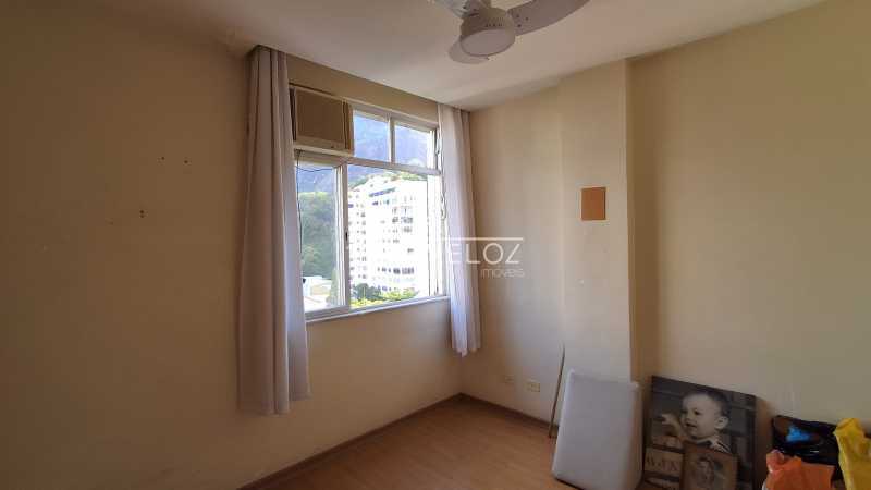 Apartamento à venda com 2 quartos, 63m² - Foto 8