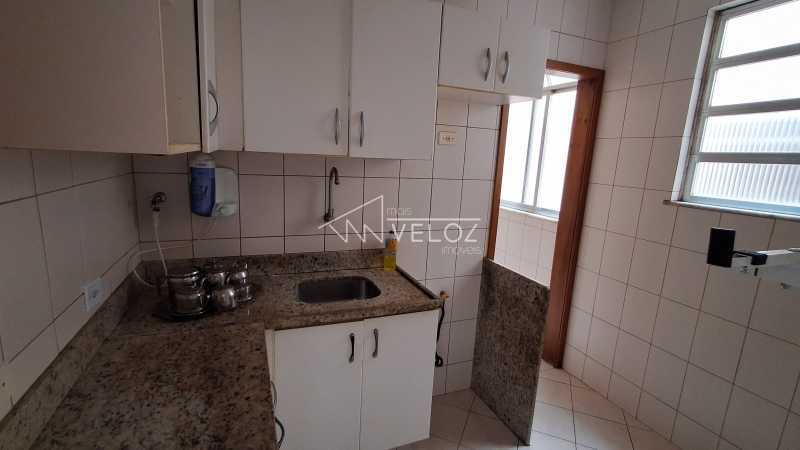 Apartamento à venda com 2 quartos, 63m² - Foto 13