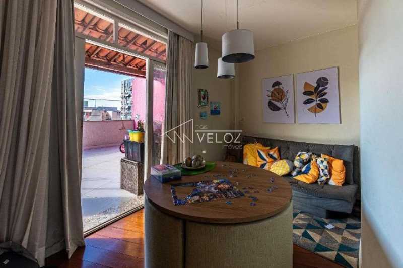 Cobertura à venda com 3 quartos, 230m² - Foto 5