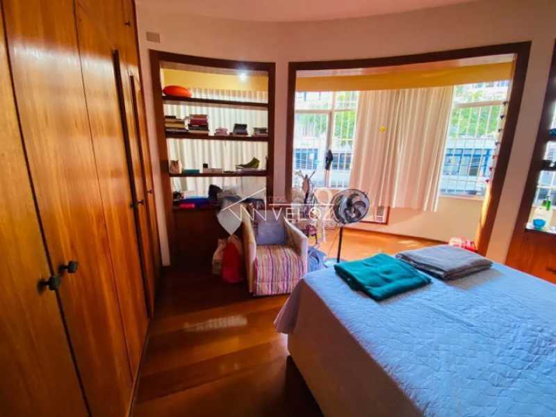 Apartamento à venda com 3 quartos, 143m² - Foto 6