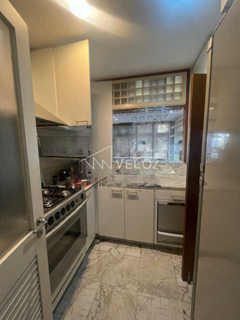 Apartamento à venda com 3 quartos, 97m² - Foto 12