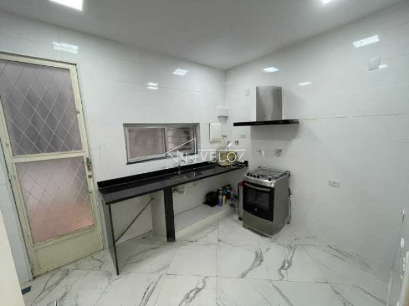 Apartamento à venda com 4 quartos, 101m² - Foto 3