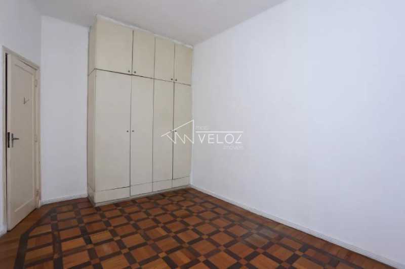 Apartamento à venda com 2 quartos, 79m² - Foto 13