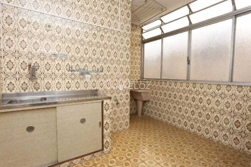 Apartamento à venda com 2 quartos, 79m² - Foto 24