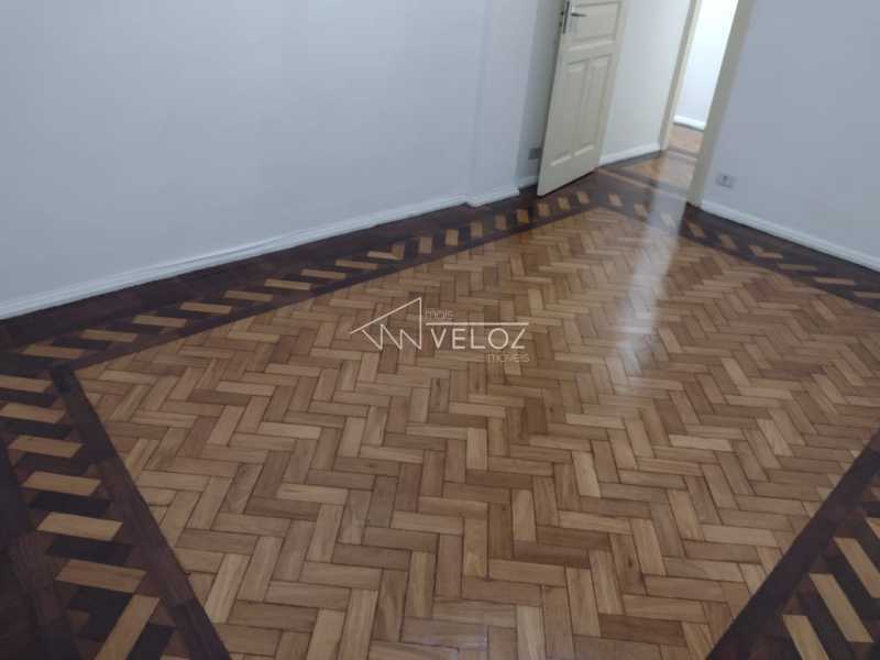 Apartamento à venda com 2 quartos, 97m² - Foto 14