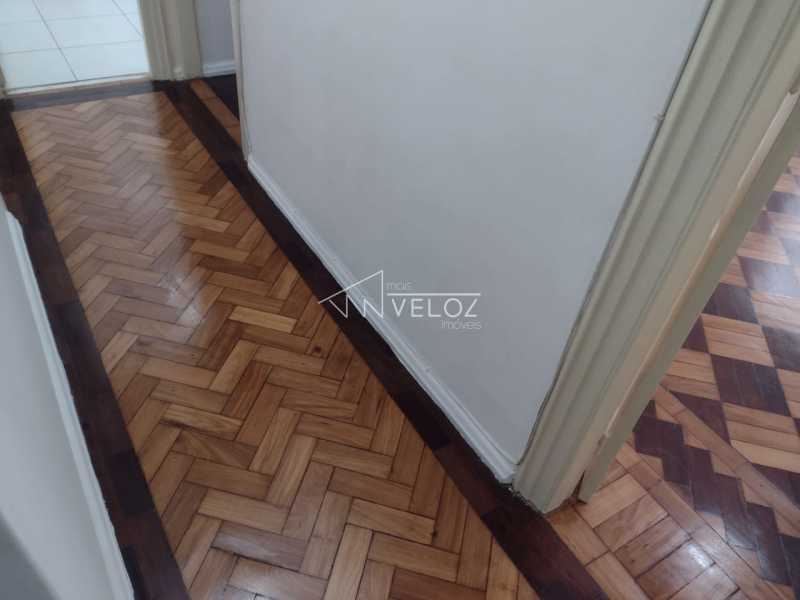 Apartamento à venda com 2 quartos, 97m² - Foto 6