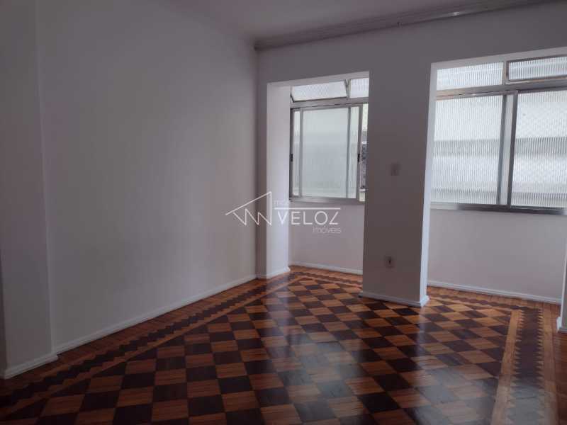 Apartamento à venda com 2 quartos, 97m² - Foto 4